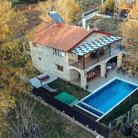 Yaba 2 Villa *