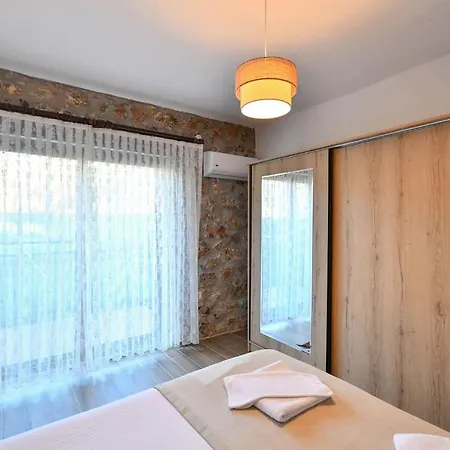 Yaba 2 Villa